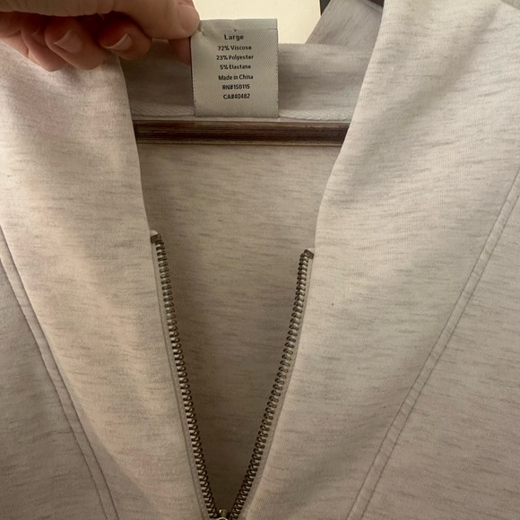 Varley Cream Half-Zip Sweatshirt - Picture 4 of 5